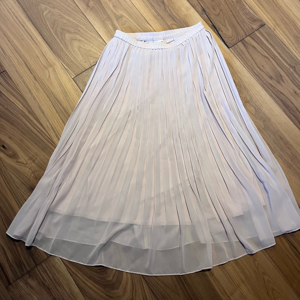 Uniqlo Light Pink A-Line Pleated Skirt